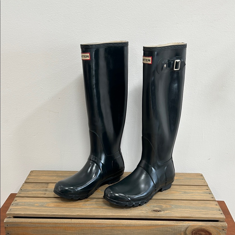 Hunter Black Knee-High Boots Size US 7M/8F